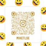 Code QR Instagram du compte miketlse, sur fond d'emojis souriants