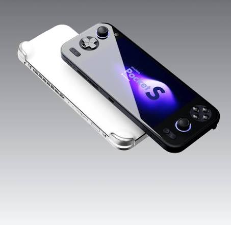 Ayaneo Pocket S in white and black colorways, showing the CNC metal build and borderless mirror screen