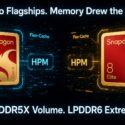 Comparison of two Snapdragon 8 Elite Gen 6 variants: one with LPDDR5X, 5GHz Oryon cores, no Matrix Cores, Flex-Cache and HPM; other with Extreme Gen 6 LPDDR6, +50% NPU shared memory, Adreno Matrix Cores, 18MB HPM, and 30B MoE from flash
